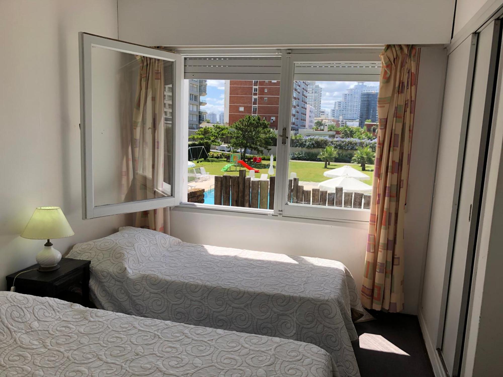 Gaudi Hotel 2*
